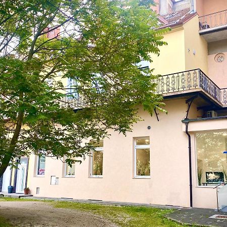 Rainbow House Rooms Марибор Екстериор снимка