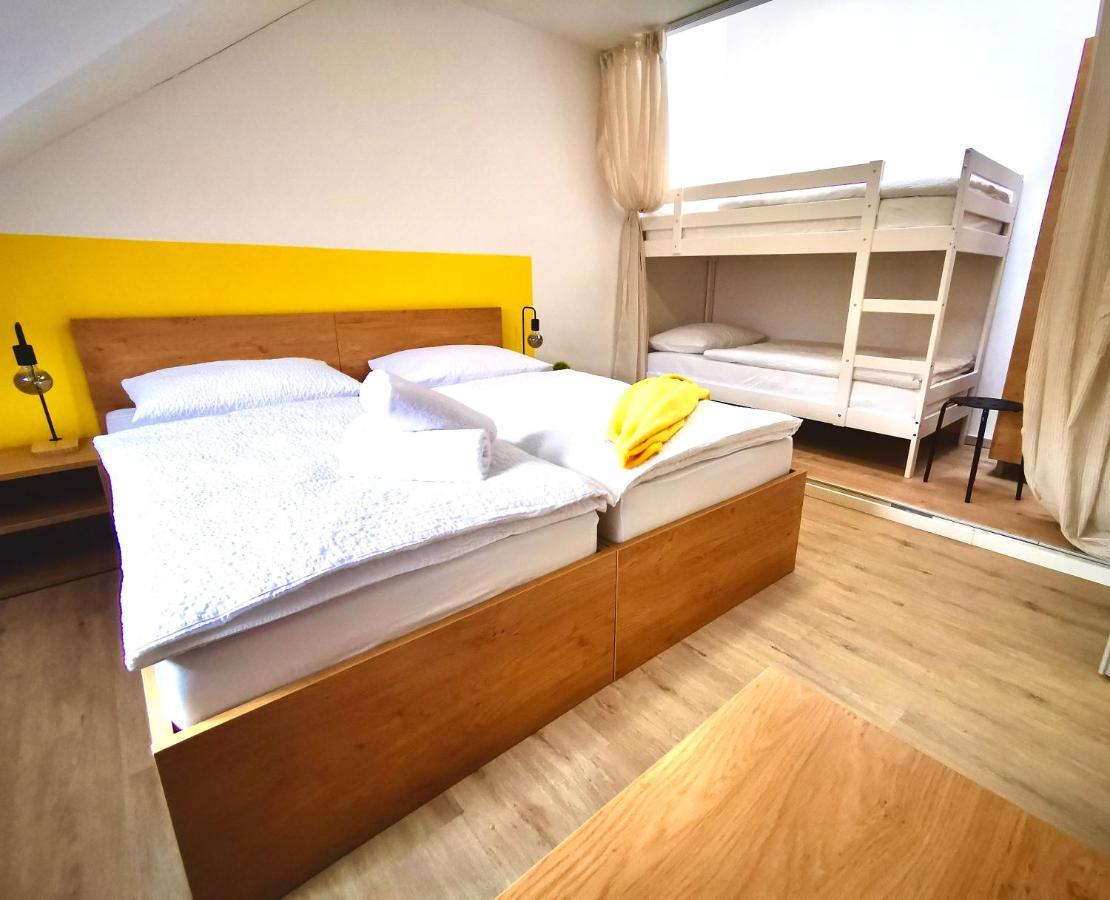 Rainbow House Rooms Марибор Екстериор снимка