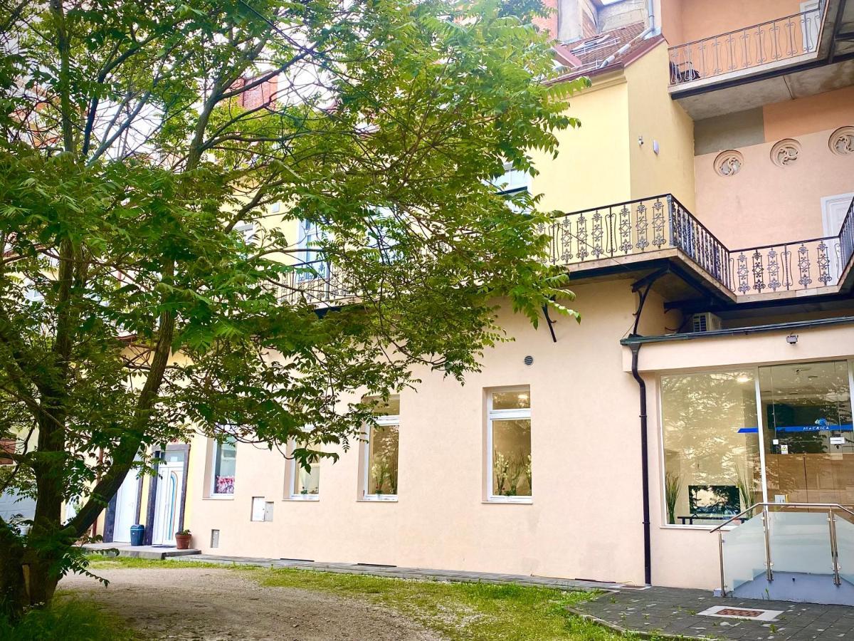 Rainbow House Rooms Марибор Екстериор снимка