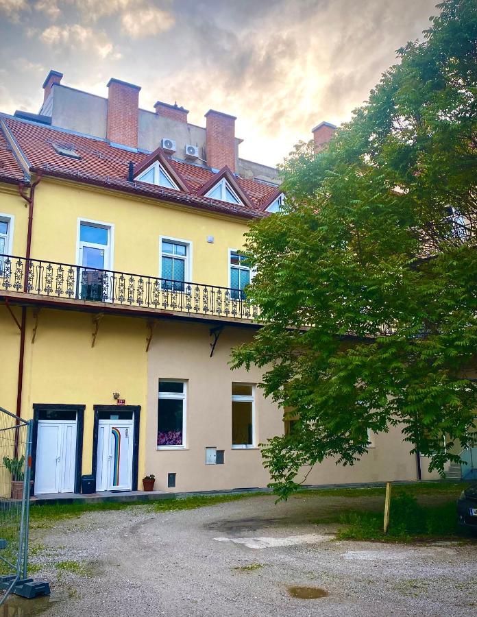 Rainbow House Rooms Марибор Екстериор снимка